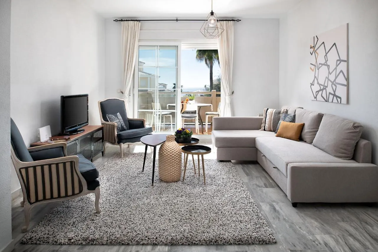 First Line Golf Apartment In Cabopino II location